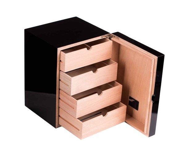 Comment bien choisir une cave à cigares ?